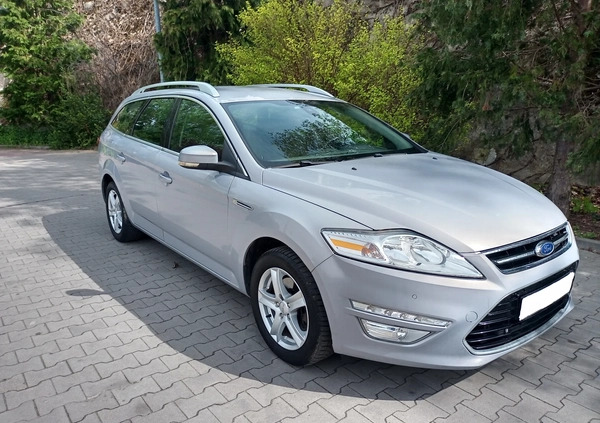 Ford Mondeo cena 22700 przebieg: 212000, rok produkcji 2010 z Kosów Lacki małe 154